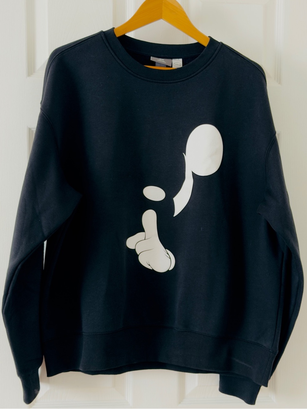H&M Mickey Mouse Men's Black Graphic Crewneck Sweatshirt - White Print